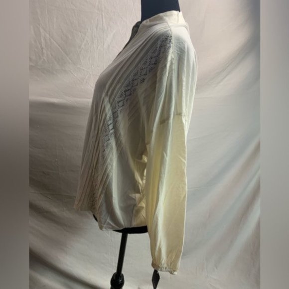 NWT  Chaps Top - Picture 2 of 7